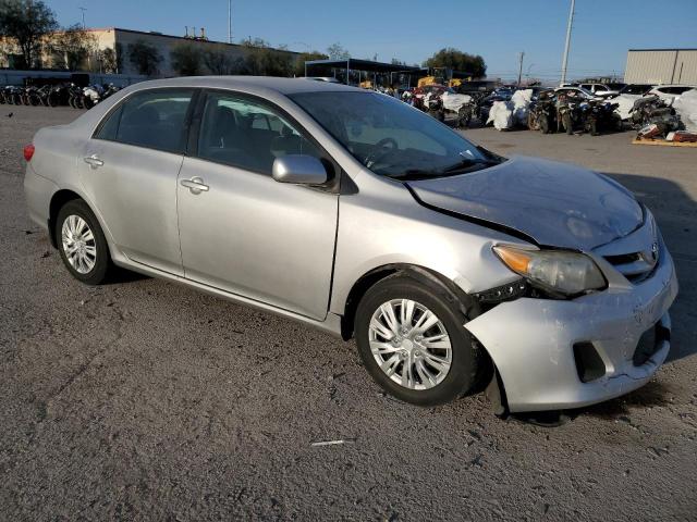 Photo 3 VIN: 2T1BU4EE9BC578695 - TOYOTA COROLLA 