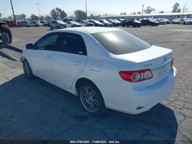 Photo 2 VIN: 2T1BU4EE9BC582777 - TOYOTA COROLLA 