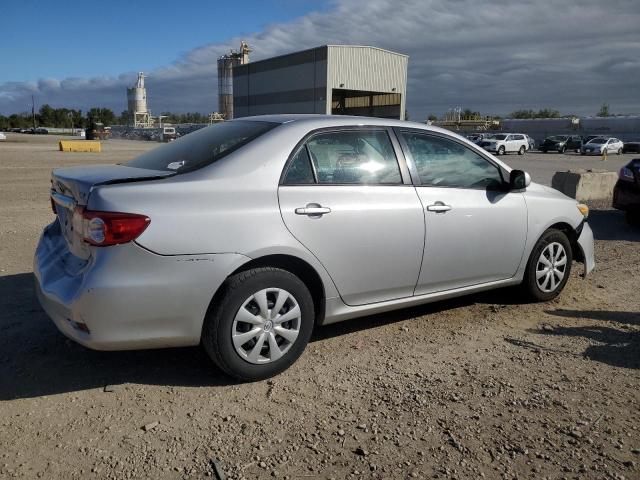 Photo 2 VIN: 2T1BU4EE9BC588692 - TOYOTA COROLLA 