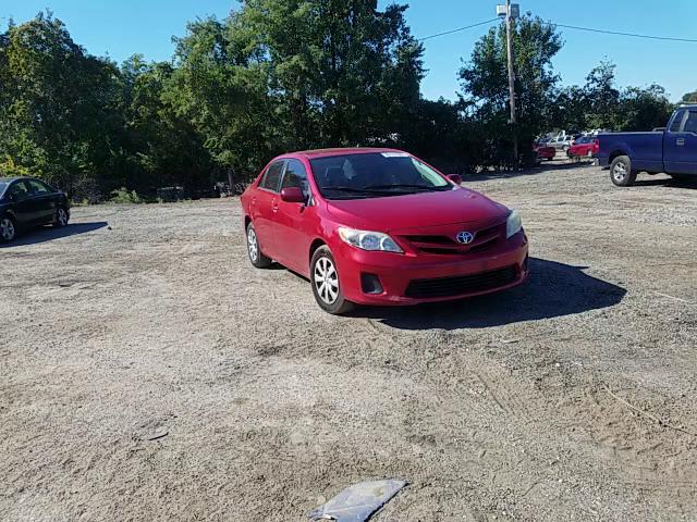 Photo 10 VIN: 2T1BU4EE9BC592421 - TOYOTA COROLLA 