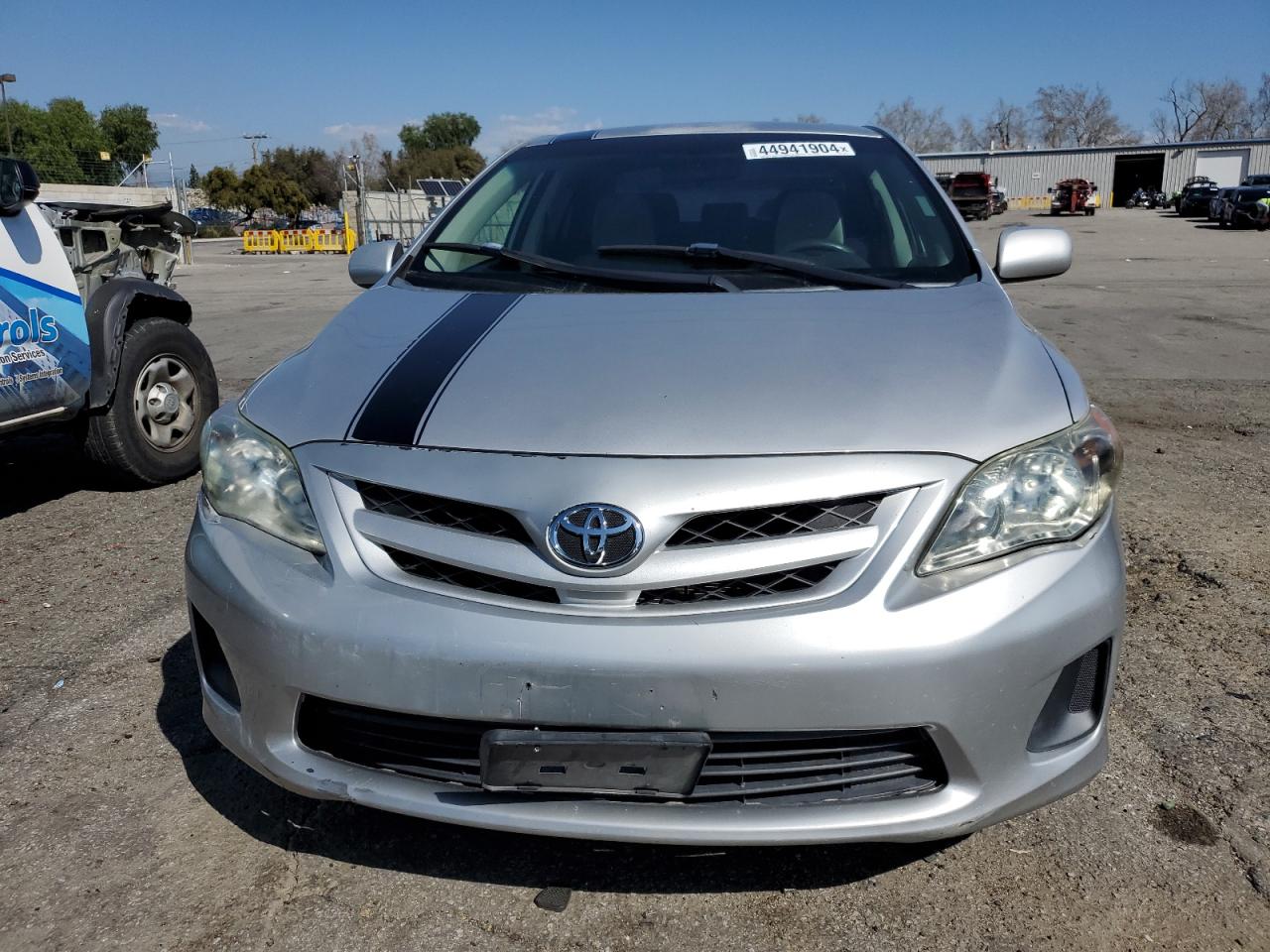 Photo 4 VIN: 2T1BU4EE9BC595979 - TOYOTA COROLLA 