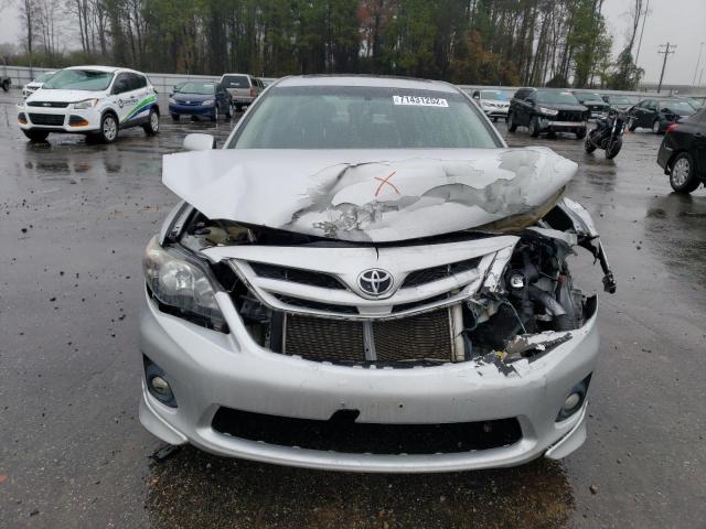 Photo 4 VIN: 2T1BU4EE9BC632318 - TOYOTA COROLLA 