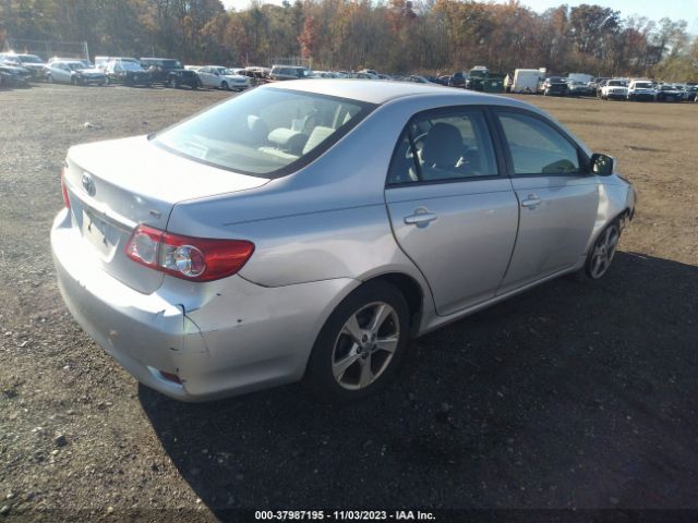 Photo 3 VIN: 2T1BU4EE9BC640726 - TOYOTA COROLLA 