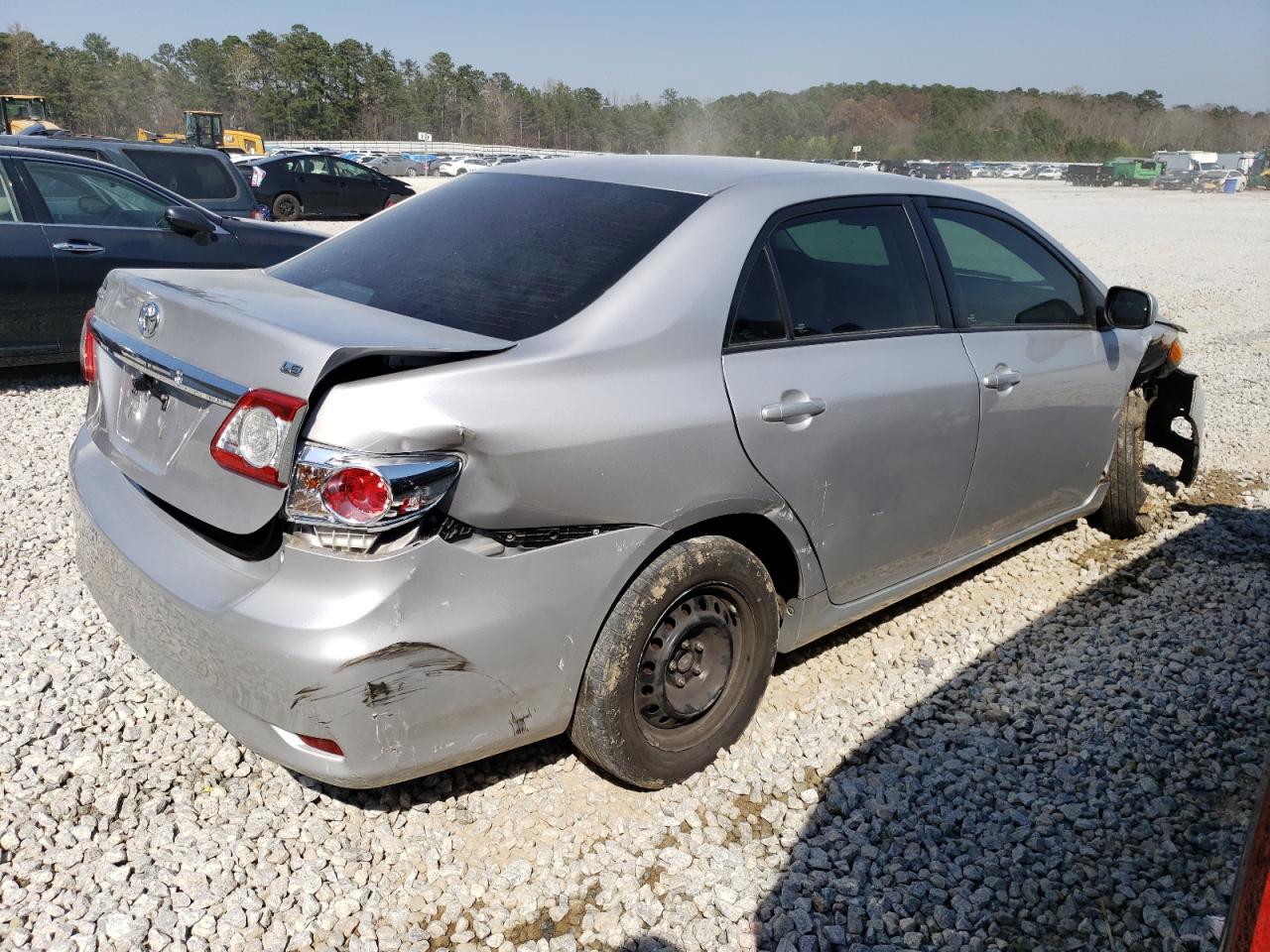 Photo 2 VIN: 2T1BU4EE9BC662483 - TOYOTA COROLLA 