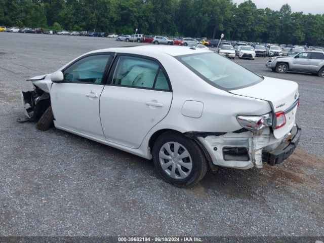 Photo 2 VIN: 2T1BU4EE9BC690560 - TOYOTA COROLLA 