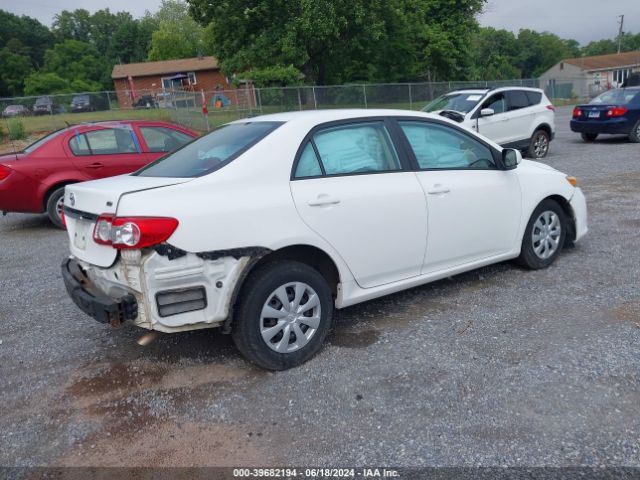 Photo 3 VIN: 2T1BU4EE9BC690560 - TOYOTA COROLLA 