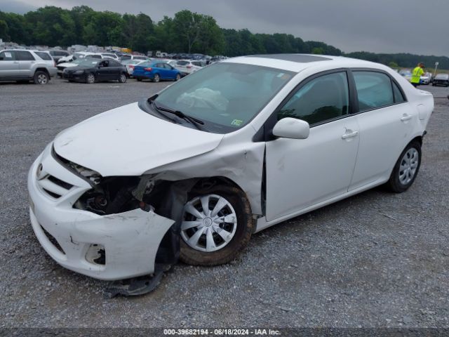 Photo 5 VIN: 2T1BU4EE9BC690560 - TOYOTA COROLLA 