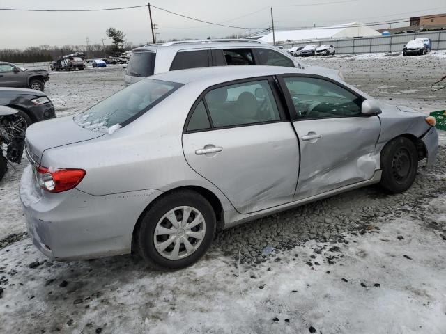 Photo 2 VIN: 2T1BU4EE9BC705980 - TOYOTA COROLLA 