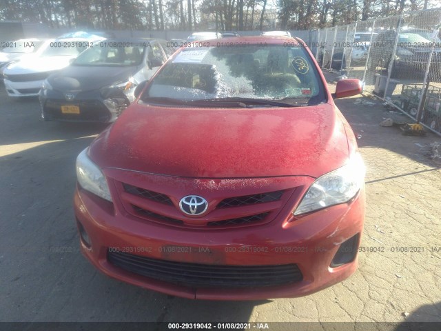 Photo 5 VIN: 2T1BU4EE9BC718728 - TOYOTA COROLLA 