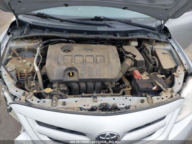 Photo 9 VIN: 2T1BU4EE9BC738008 - TOYOTA COROLLA 