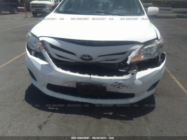 Photo 5 VIN: 2T1BU4EE9CC768420 - TOYOTA COROLLA 