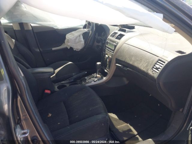 Photo 4 VIN: 2T1BU4EE9CC812979 - TOYOTA COROLLA 