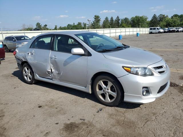 Photo 3 VIN: 2T1BU4EE9CC835467 - TOYOTA COROLLA 