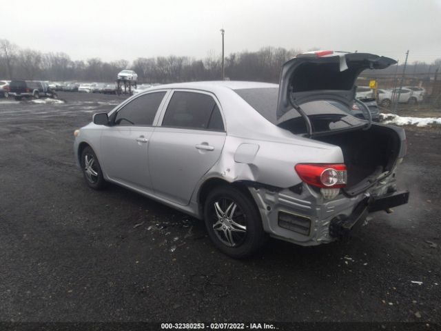 Photo 2 VIN: 2T1BU4EE9CC916775 - TOYOTA COROLLA 