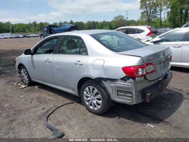 Photo 2 VIN: 2T1BU4EE9DC011230 - TOYOTA COROLLA 