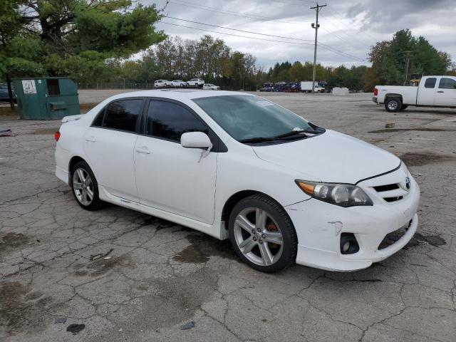 Photo 3 VIN: 2T1BU4EE9DC076255 - TOYOTA COROLLA 