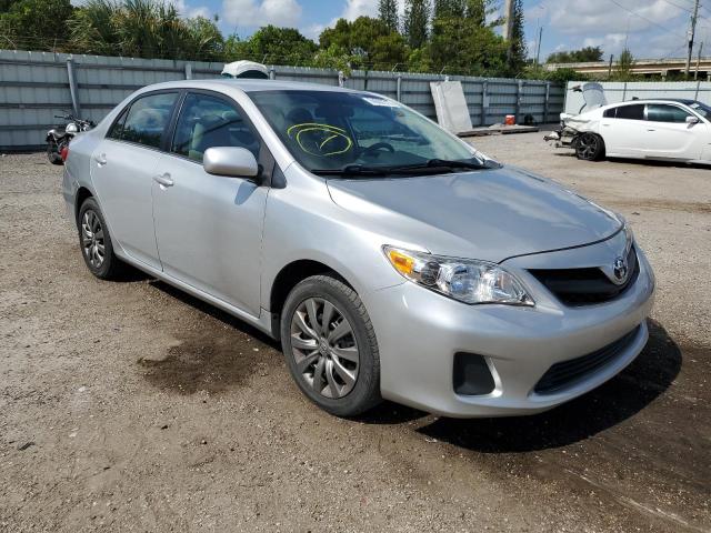 Photo 3 VIN: 2T1BU4EE9DC076823 - TOYOTA COROLLA 