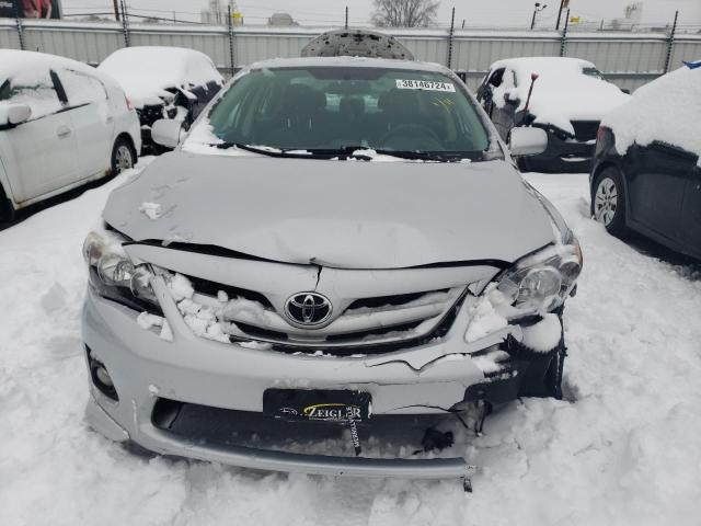 Photo 4 VIN: 2T1BU4EE9DC087305 - TOYOTA COROLLA 