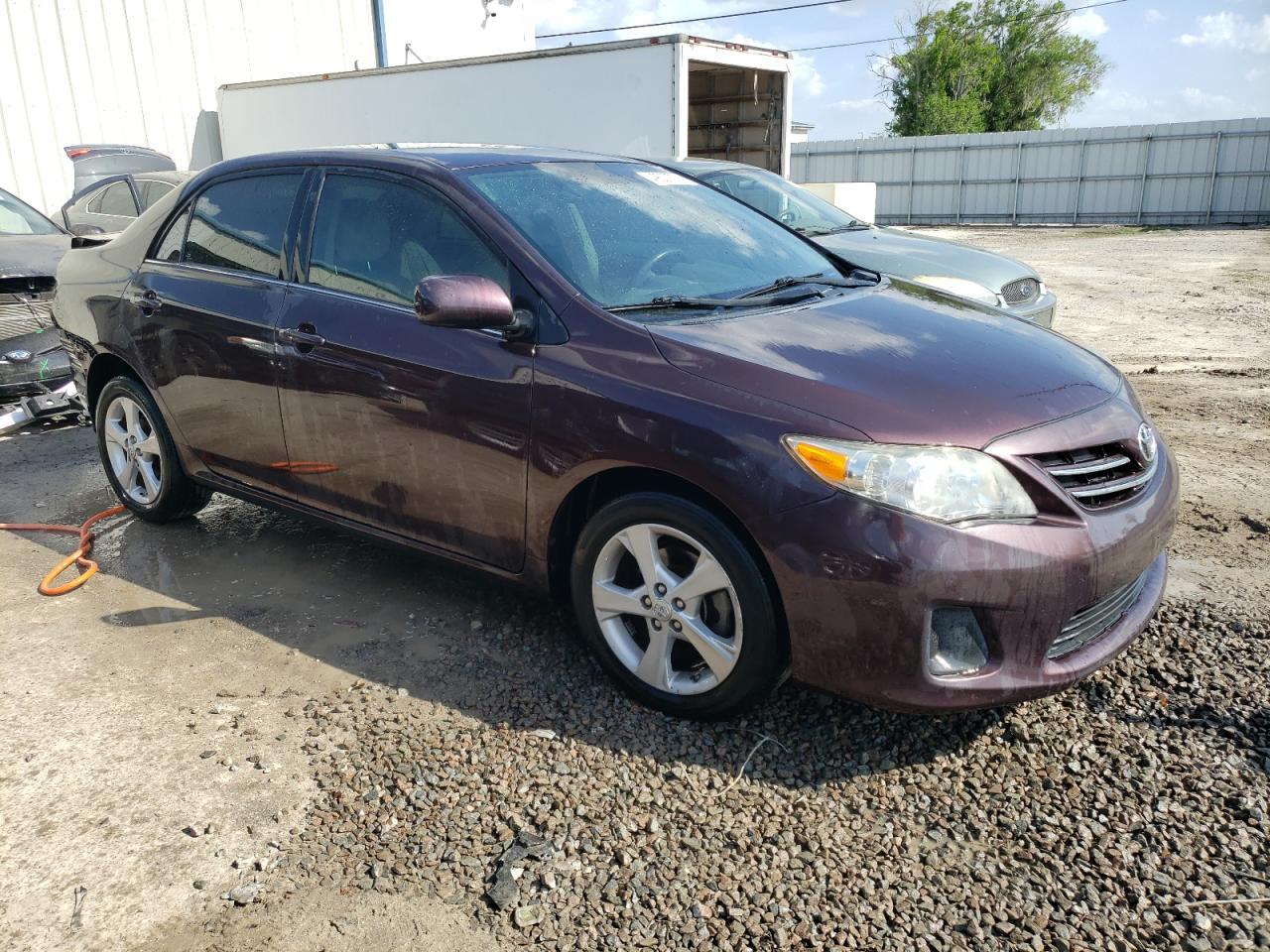 Photo 3 VIN: 2T1BU4EE9DC098658 - TOYOTA COROLLA 