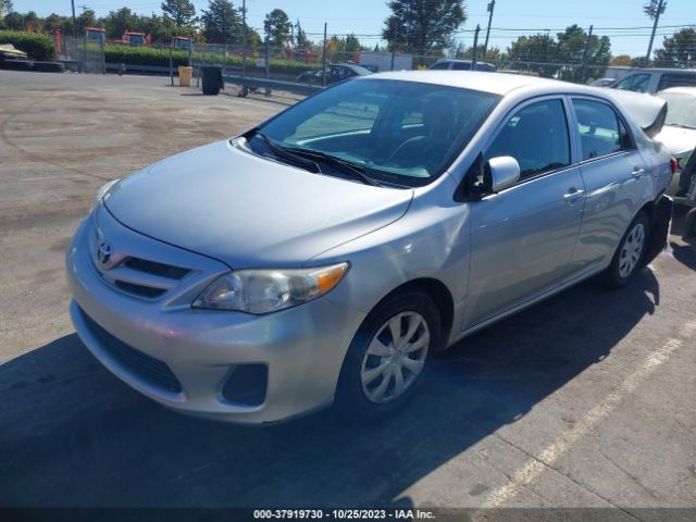 Photo 1 VIN: 2T1BU4EE9DC103552 - TOYOTA COROLLA 