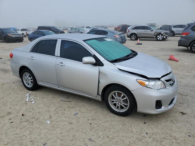 Photo 3 VIN: 2T1BU4EE9DC923582 - TOYOTA COROLLA 