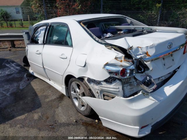 Photo 2 VIN: 2T1BU4EE9DC934632 - TOYOTA COROLLA 