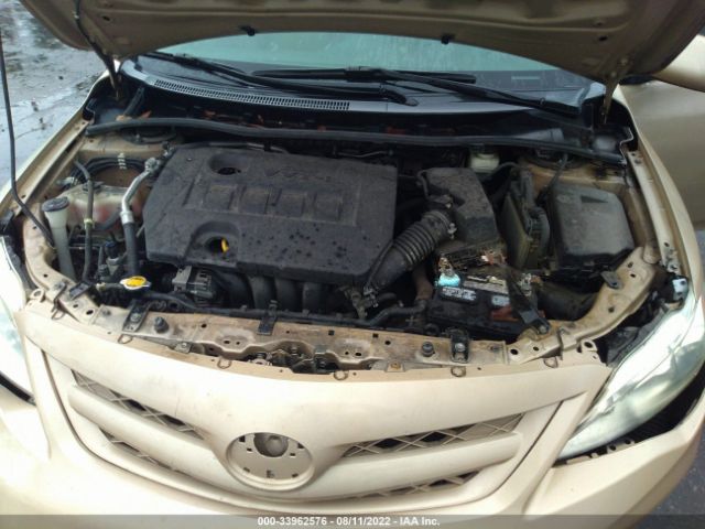 Photo 9 VIN: 2T1BU4EE9DC956811 - TOYOTA COROLLA 