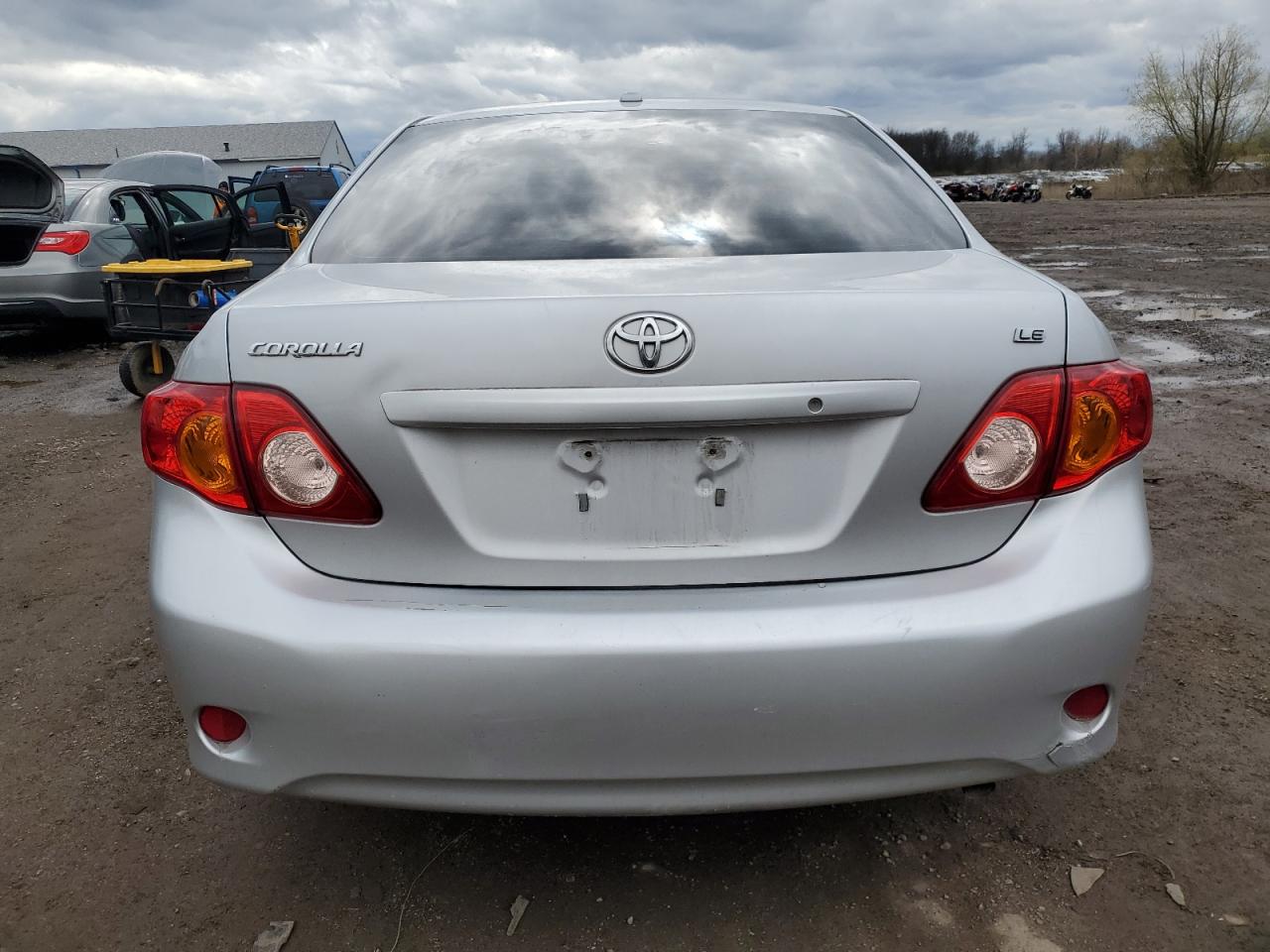 Photo 5 VIN: 2T1BU4EEXAC343558 - TOYOTA COROLLA 