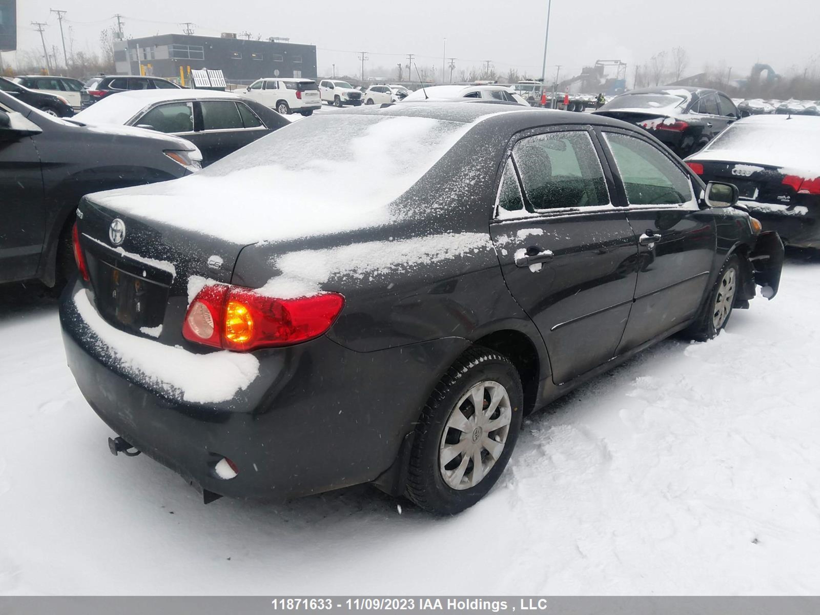 Photo 3 VIN: 2T1BU4EEXAC389732 - TOYOTA COROLLA 