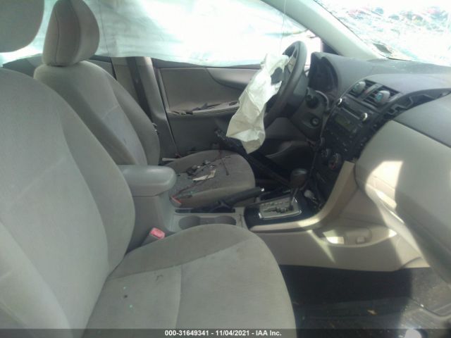 Photo 4 VIN: 2T1BU4EEXAC411471 - TOYOTA COROLLA 