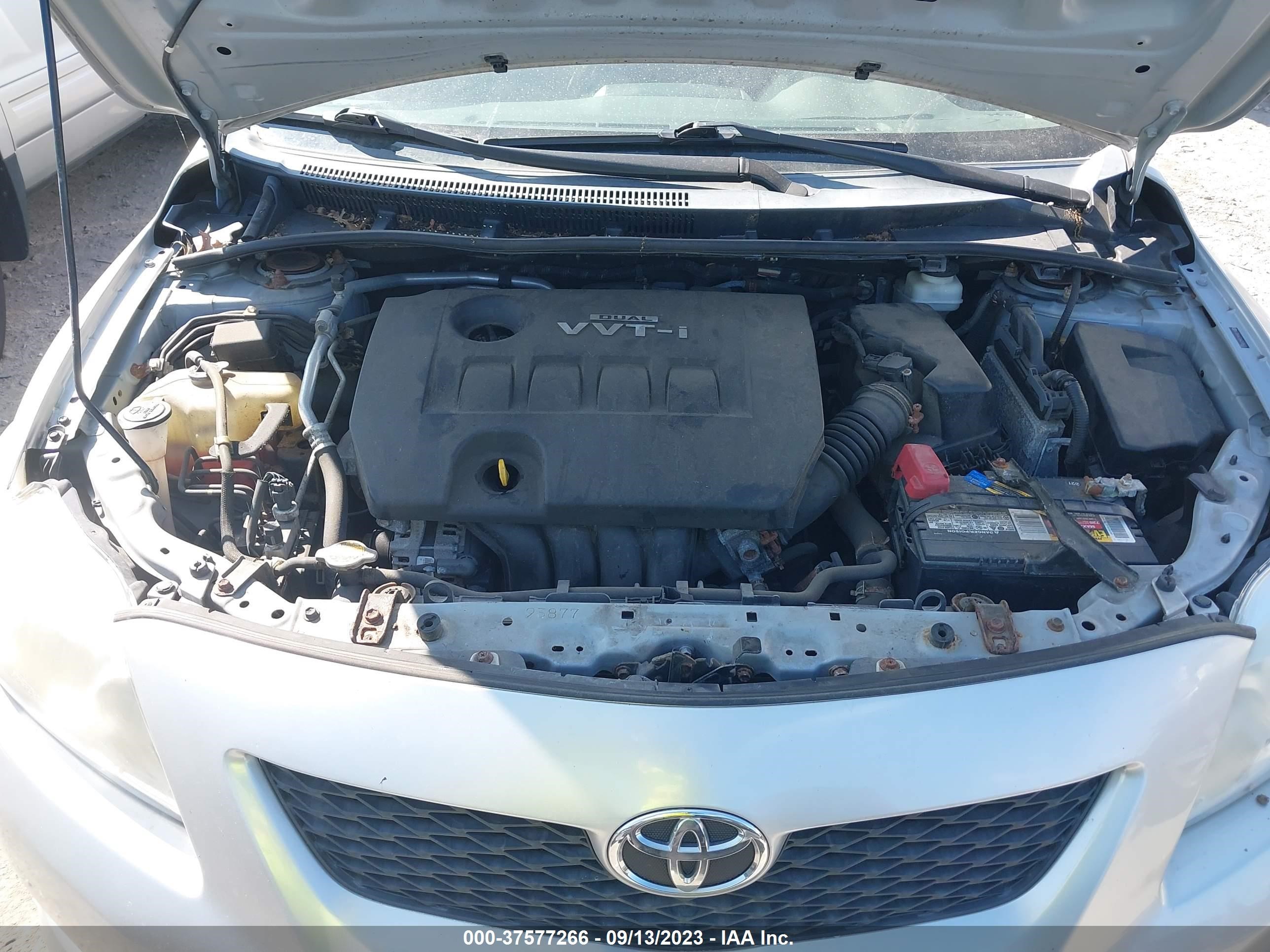 Photo 9 VIN: 2T1BU4EEXAC510632 - TOYOTA COROLLA 