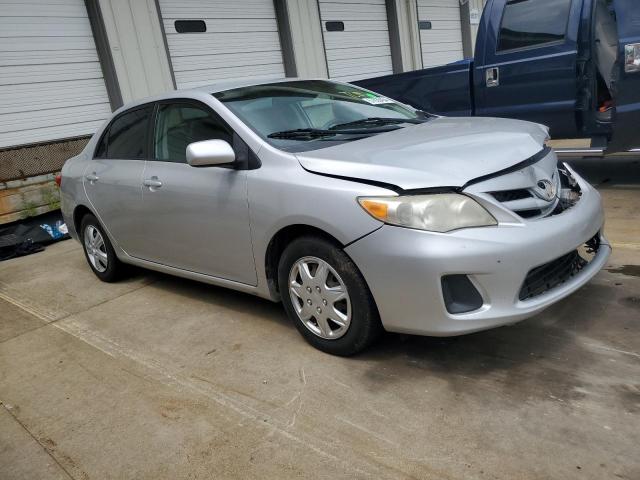 Photo 3 VIN: 2T1BU4EEXBC544670 - TOYOTA COROLLA 