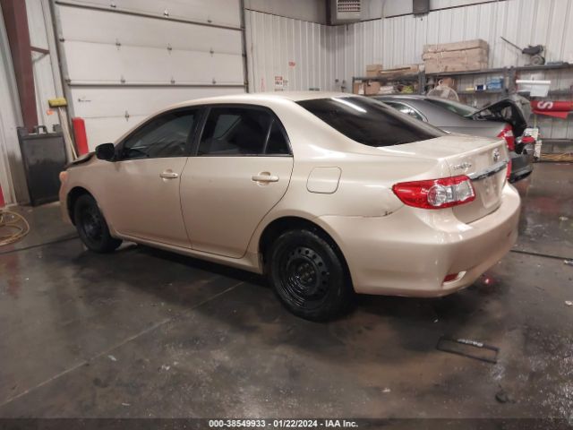 Photo 2 VIN: 2T1BU4EEXBC548122 - TOYOTA COROLLA 