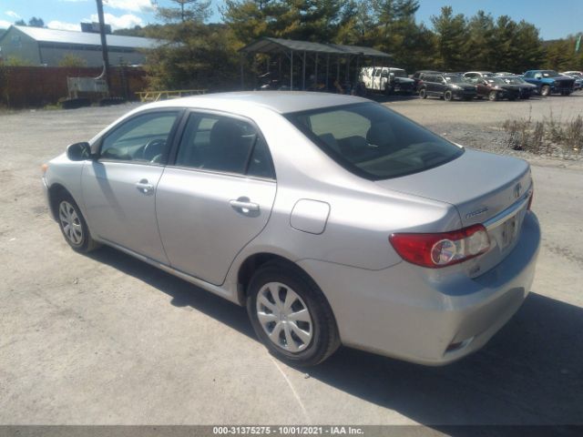 Photo 2 VIN: 2T1BU4EEXBC550937 - TOYOTA COROLLA 