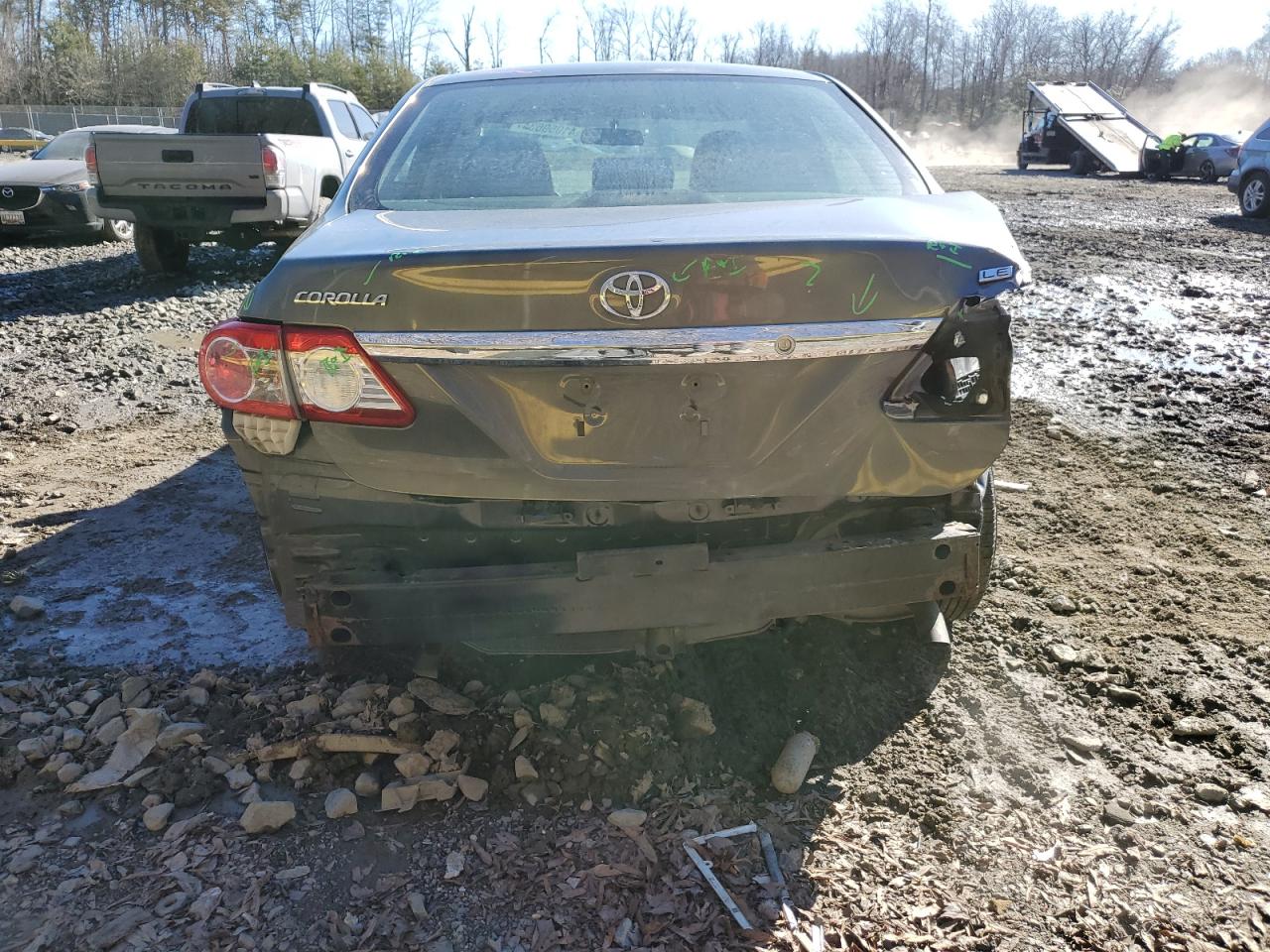 Photo 5 VIN: 2T1BU4EEXBC571416 - TOYOTA COROLLA 