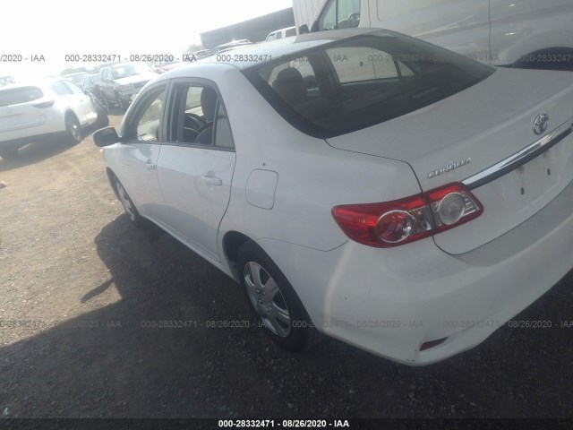 Photo 2 VIN: 2T1BU4EEXBC585249 - TOYOTA COROLLA 