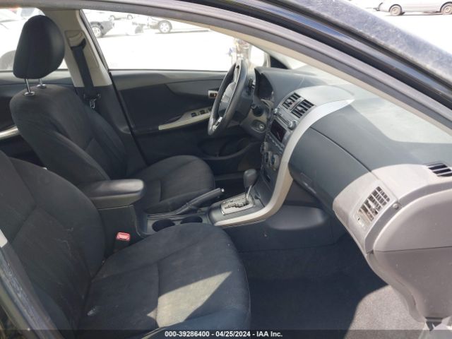 Photo 4 VIN: 2T1BU4EEXBC632537 - TOYOTA COROLLA 