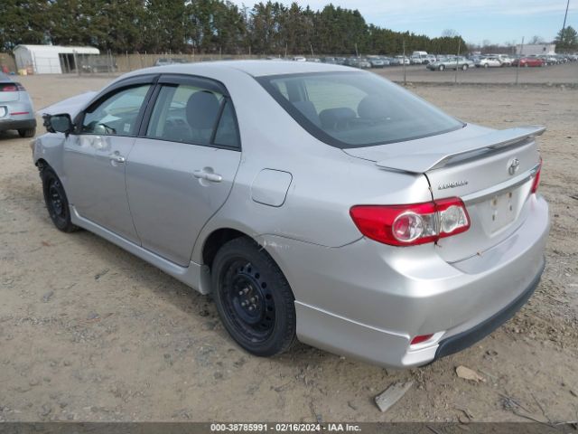 Photo 2 VIN: 2T1BU4EEXBC633669 - TOYOTA COROLLA 