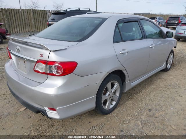 Photo 3 VIN: 2T1BU4EEXBC633669 - TOYOTA COROLLA 