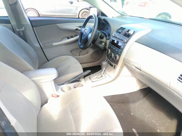 Photo 4 VIN: 2T1BU4EEXBC658748 - TOYOTA COROLLA 