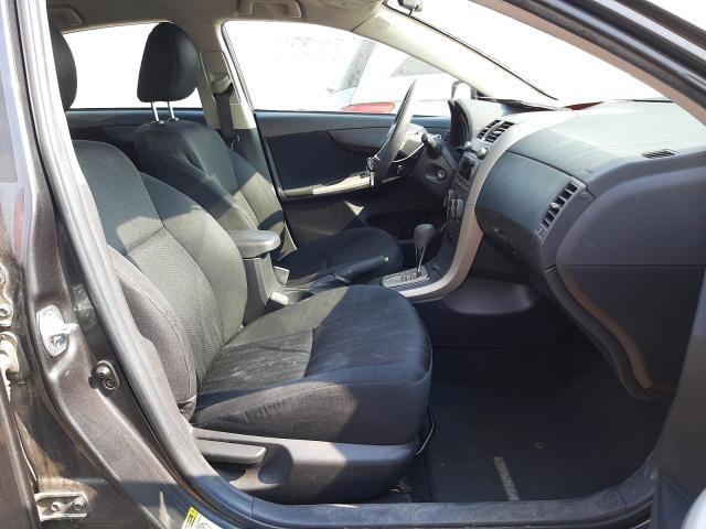 Photo 4 VIN: 2T1BU4EEXBC672584 - TOYOTA COROLLA BA 