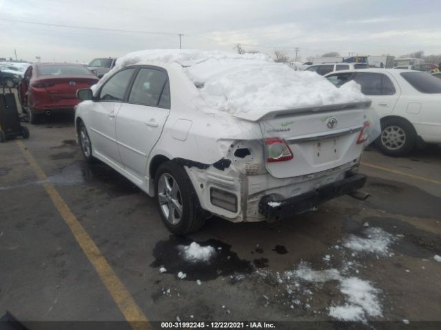 Photo 2 VIN: 2T1BU4EEXBC744867 - TOYOTA COROLLA 