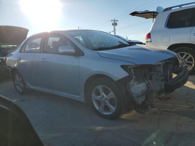 Photo 3 VIN: 2T1BU4EEXBC745016 - TOYOTA COROLLA 