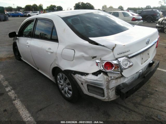 Photo 2 VIN: 2T1BU4EEXCC761699 - TOYOTA COROLLA 