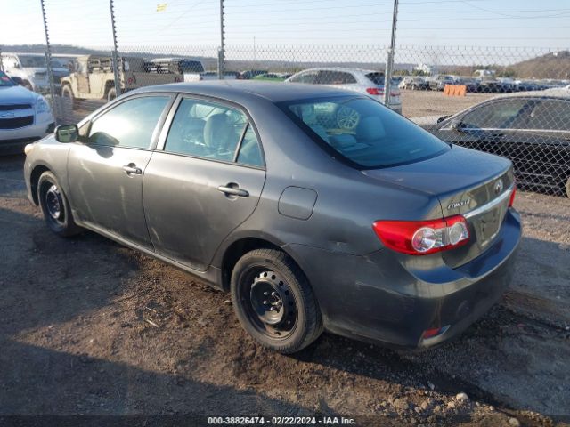 Photo 2 VIN: 2T1BU4EEXCC801103 - TOYOTA COROLLA 