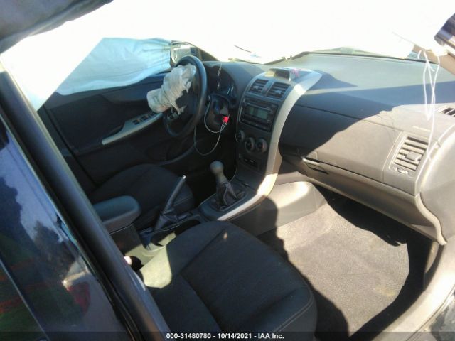 Photo 4 VIN: 2T1BU4EEXCC809590 - TOYOTA COROLLA 