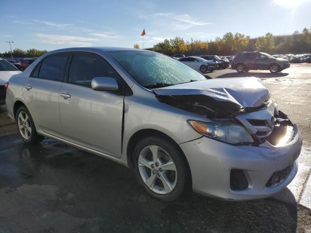 Photo 3 VIN: 2T1BU4EEXCC852794 - TOYOTA COROLLA 