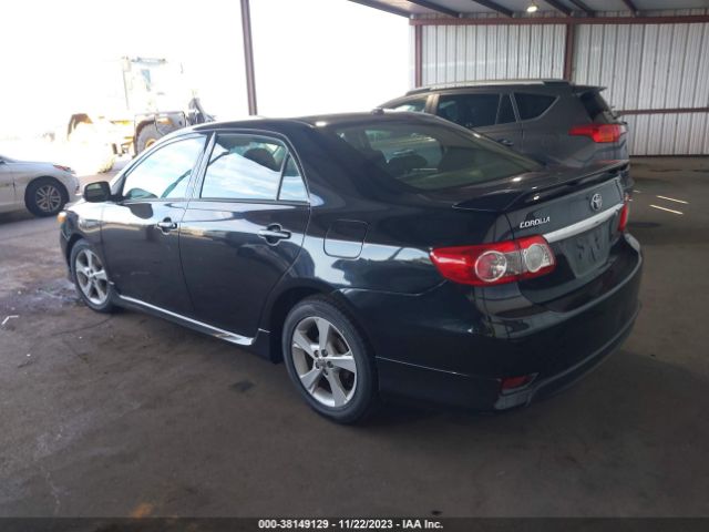 Photo 2 VIN: 2T1BU4EEXCC914369 - TOYOTA COROLLA 