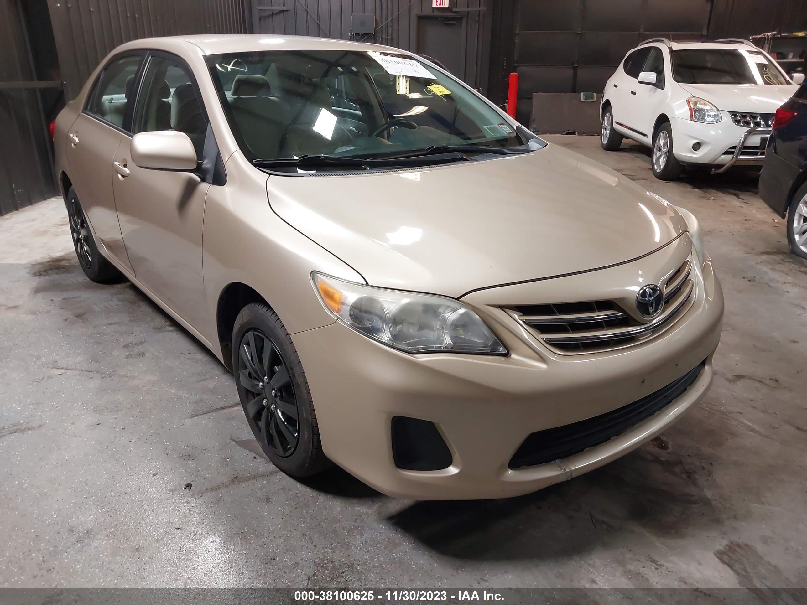 Photo 0 VIN: 2T1BU4EEXDC028327 - TOYOTA COROLLA 