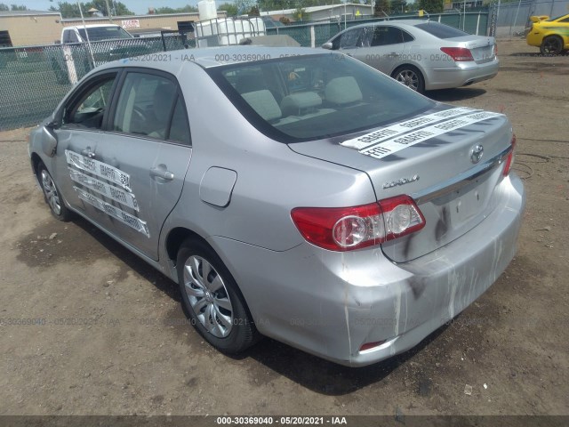 Photo 2 VIN: 2T1BU4EEXDC072084 - TOYOTA COROLLA 